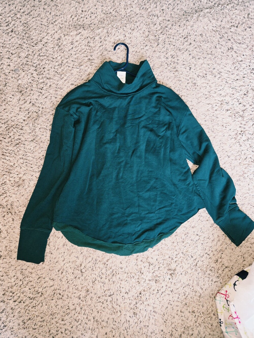 Offline By Aerie Green Turtleneck Sweatshirt Thumbhole Raw Hem - XL